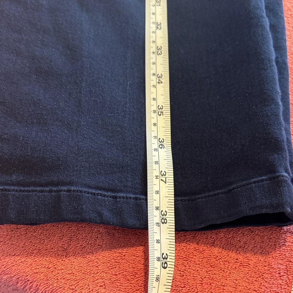 Straight-Leg Women's Jeans in Navy - Classic Everyday Fit - Picture 9 of 16